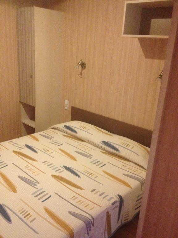 Camping Residence Chalet La Pomposa Terrazzoni Bonifacio  Chambre photo