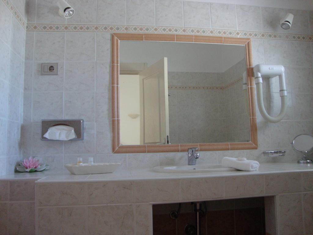 Camping Residence Chalet La Pomposa Terrazzoni Bonifacio  Chambre photo